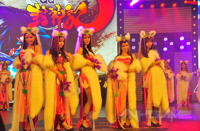 Tencent Games khoe cosplay Phong Thần Kỷ tại TGC 2012 - Ảnh 53